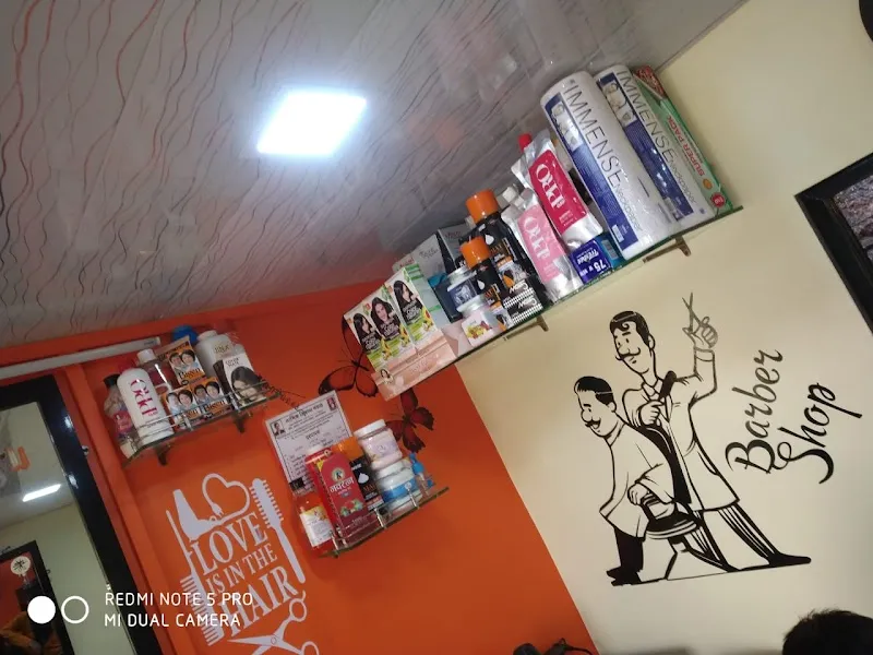 Akshay Hair Art