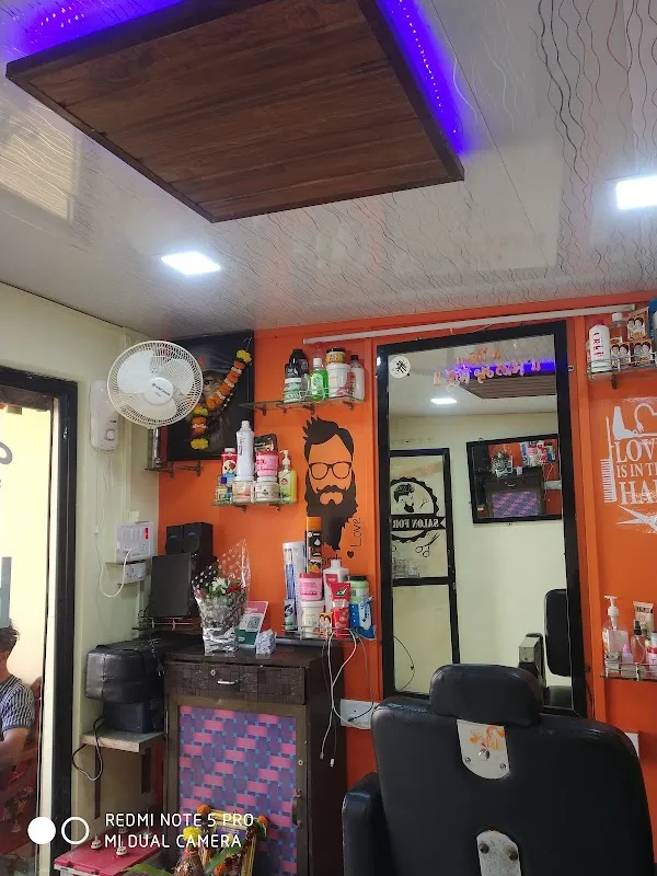 Akshay Hair Art