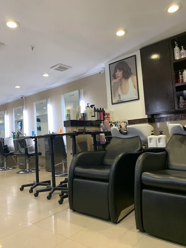 Bon Bon Salon