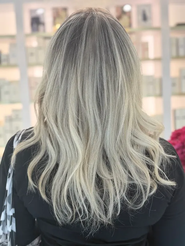 Bon Bon Salon