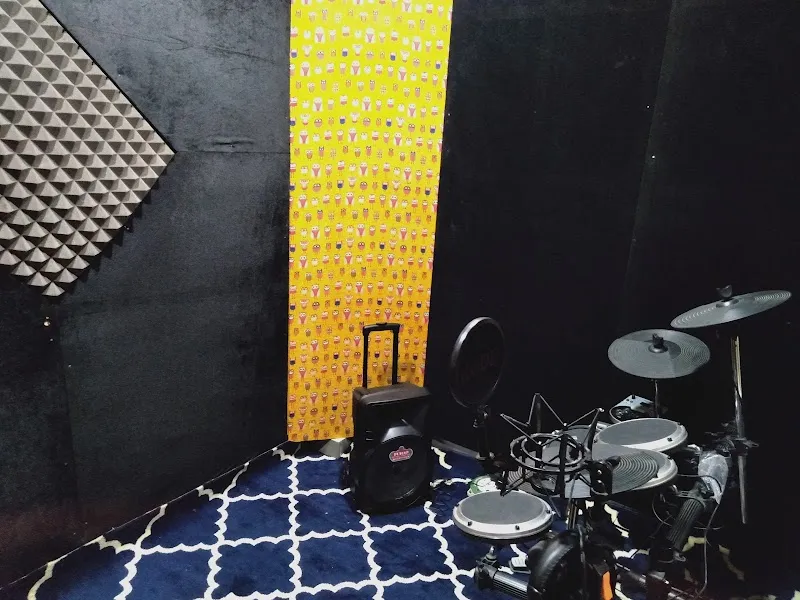 Future Art Studio