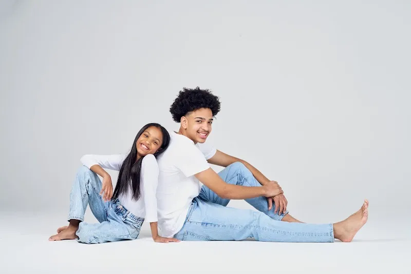 Darwin & Jessica Portrait Studio