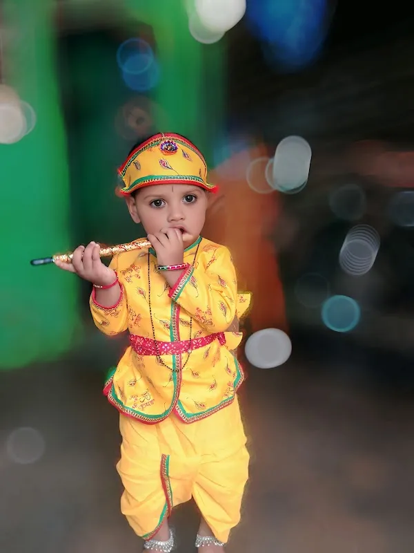Suneel Jamunkar Raj