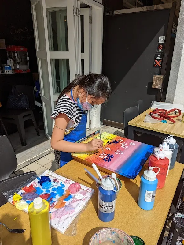 Avant-Garde Art Space