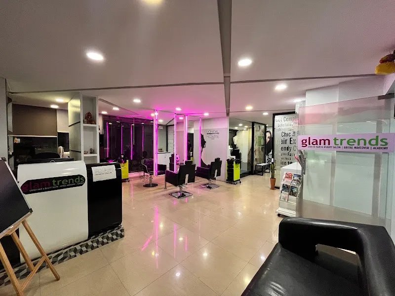 Glam Trends Unisex Hair & Beauty Salon