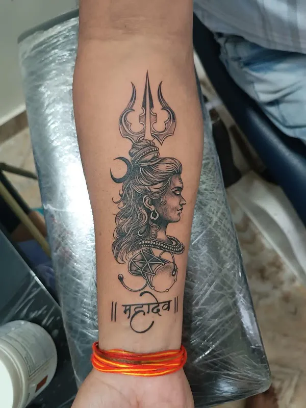 Dhruv tattoo studio