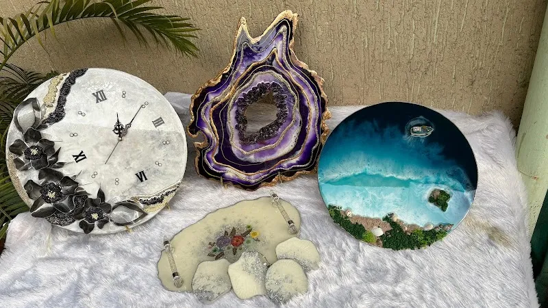 Kolourfly (Art Studio) | Varmala preservation | flower preservation| Resin art | Resin art workshop| Candle Making