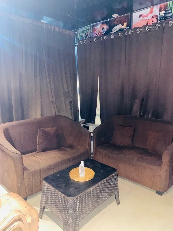 Buddha Palm Spa, Morjim