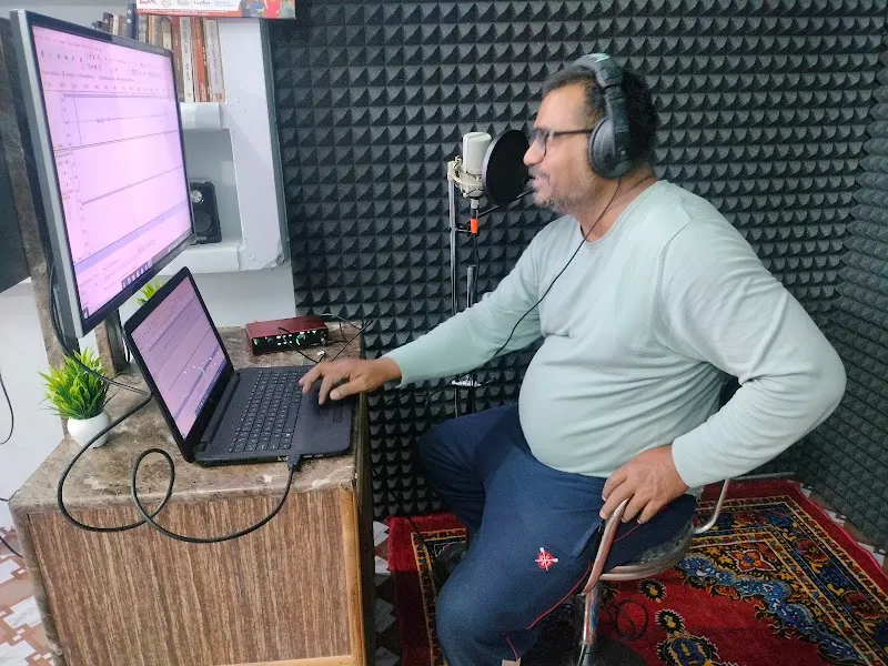 ANUJ studio