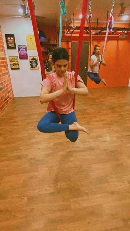 Aliens Dance Academy