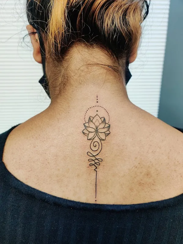 Sparkle Tattoo Studio