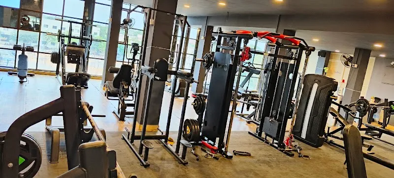 SR Fitness GYM