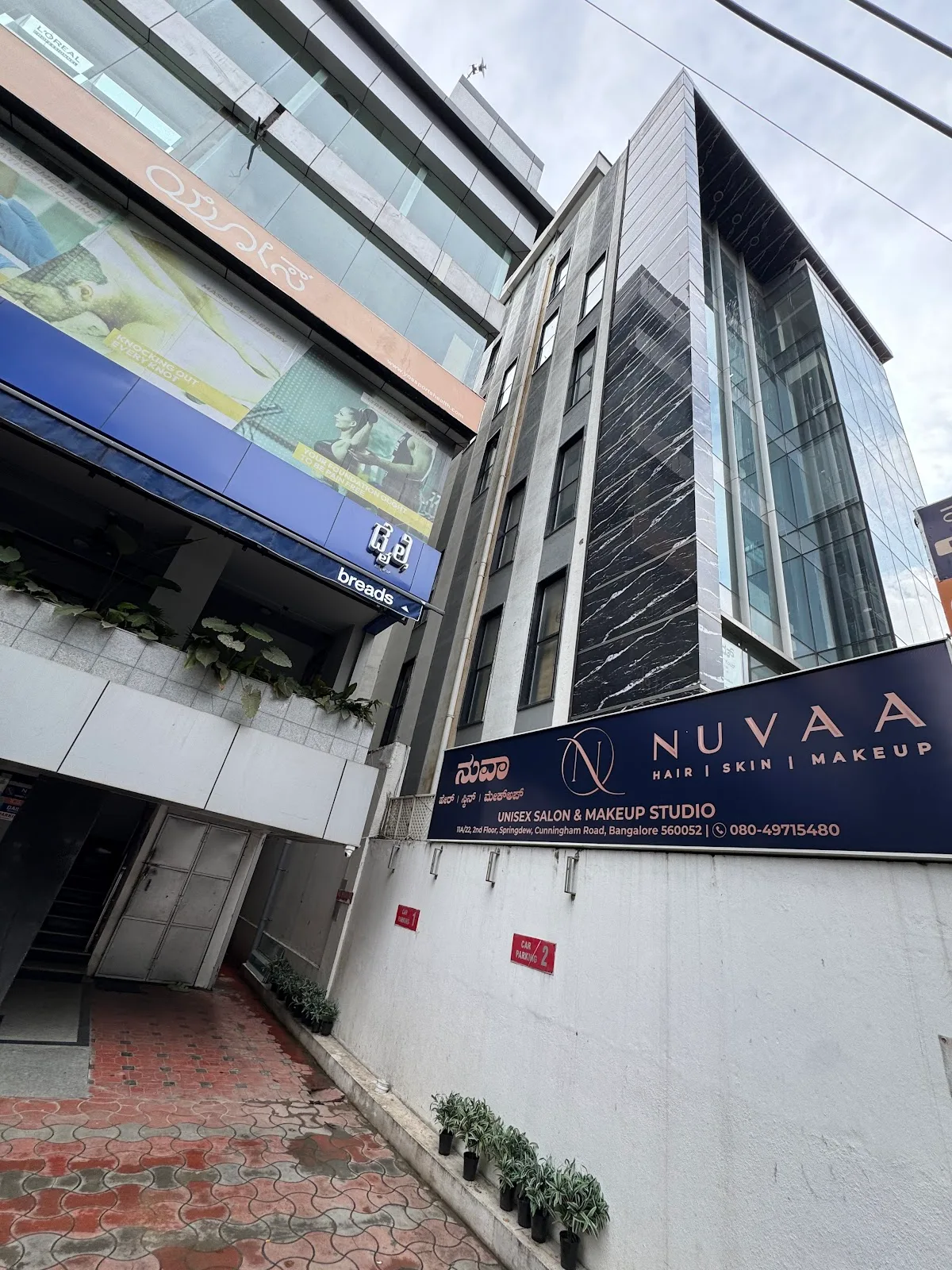 Nuvaa Unisex Salon & Makeup Studio