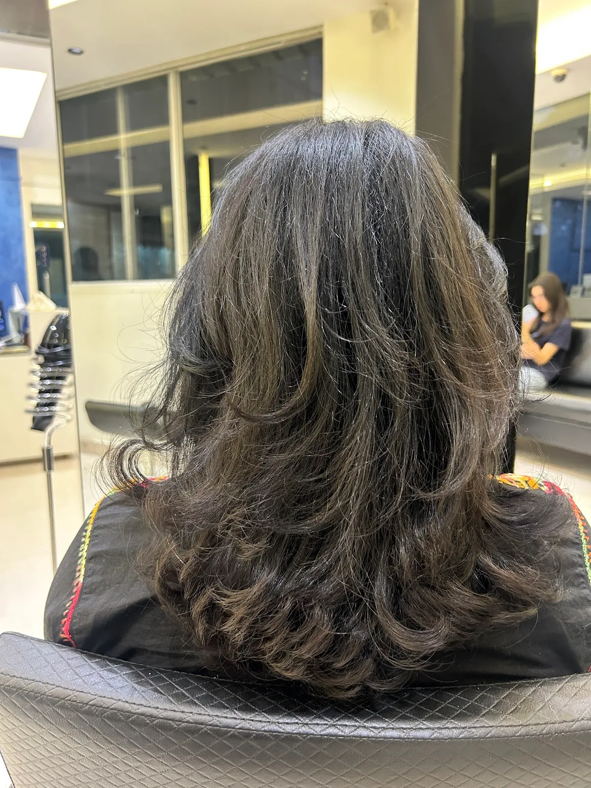 Nuvaa Unisex Salon & Makeup Studio