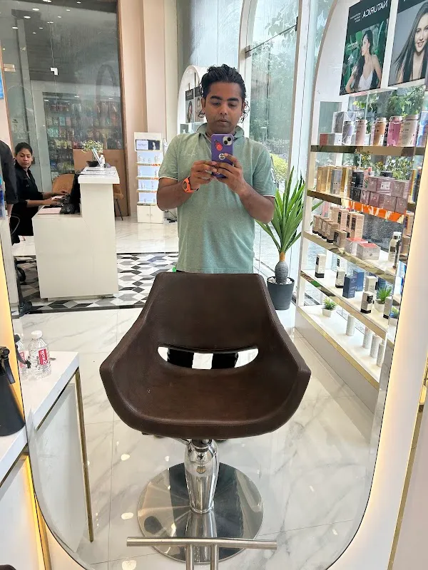 LookWell Salon - GNP Arcadia, Dombivli