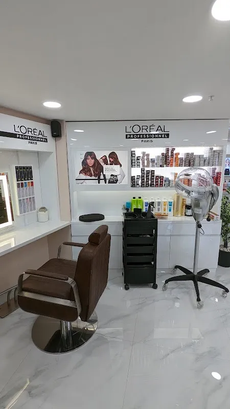 LookWell Salon - GNP Arcadia, Dombivli