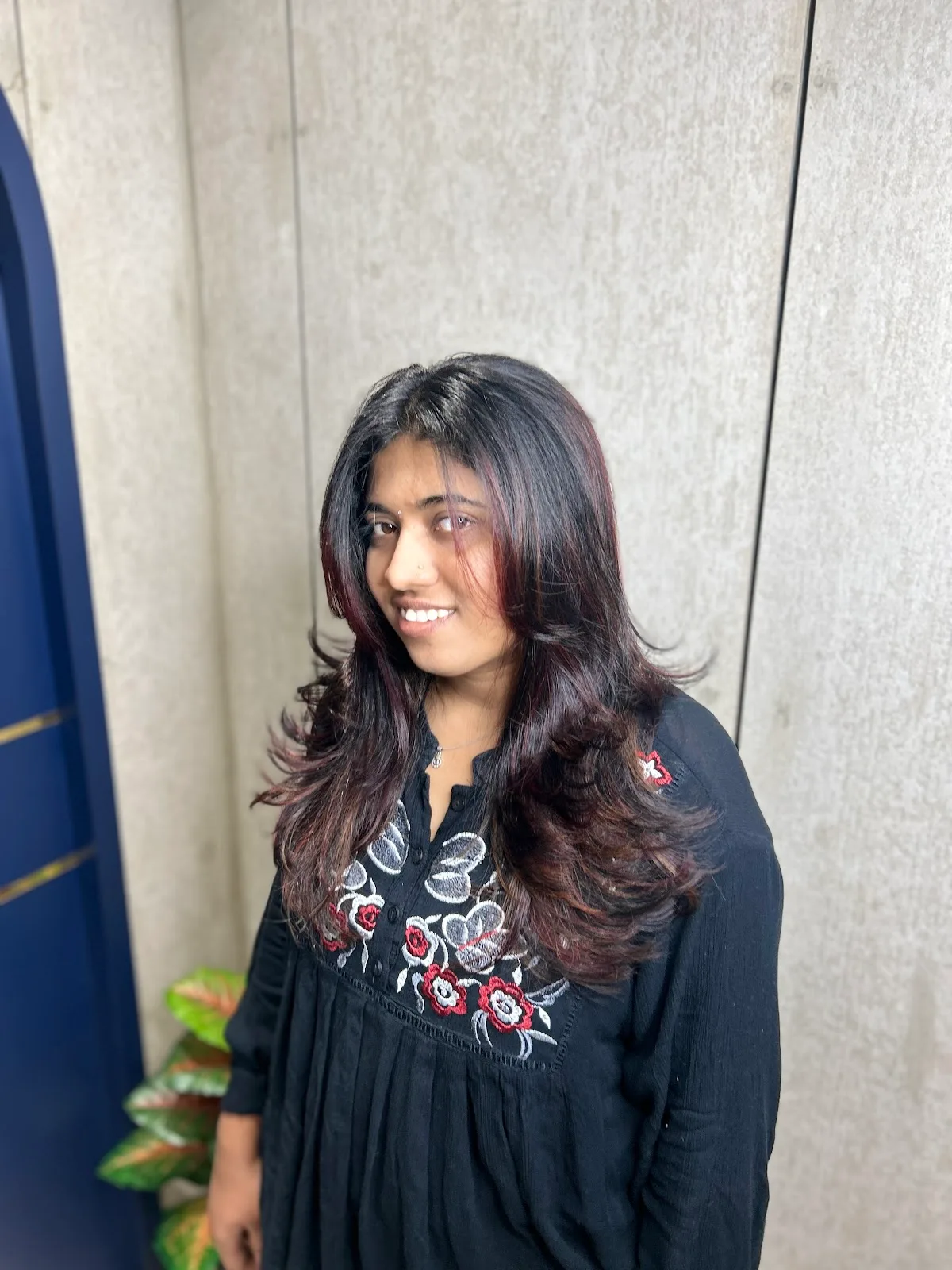 Venue The Salon | Best Beauty Salon in Annanagar
