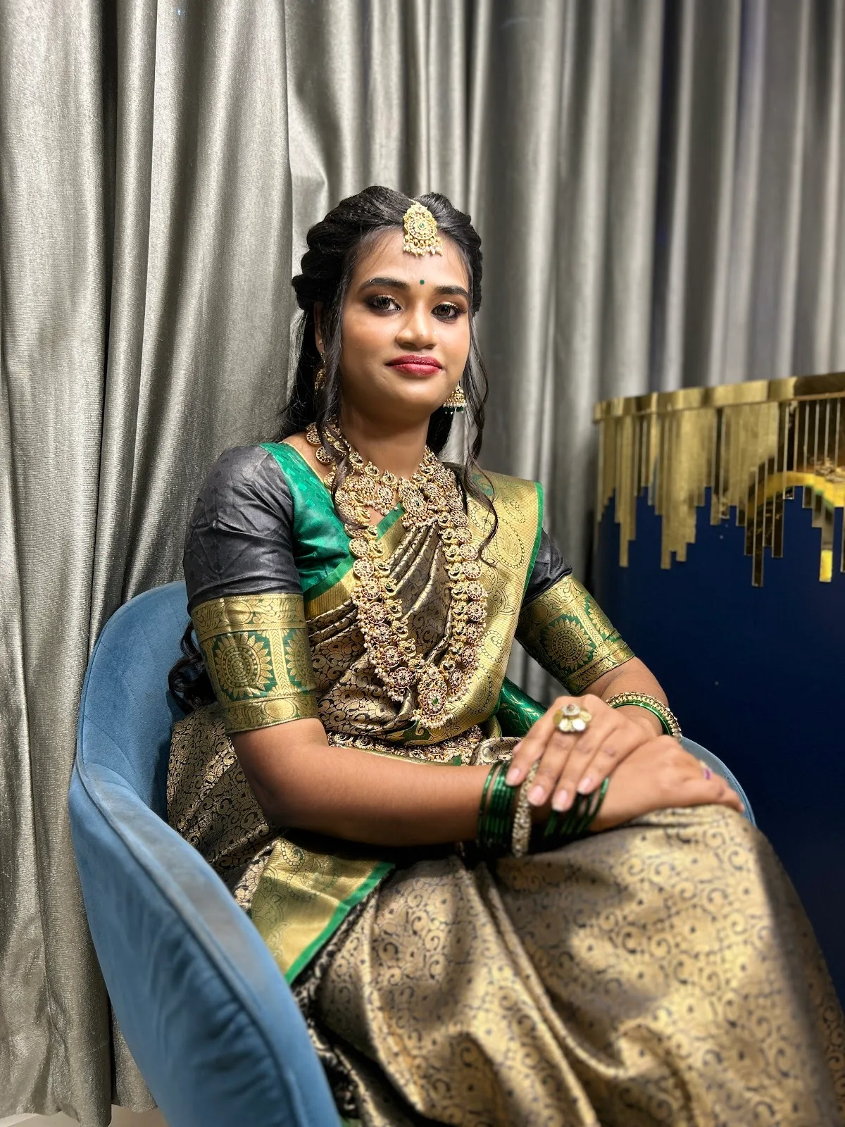 Venue The Salon | Best Beauty Salon in Annanagar