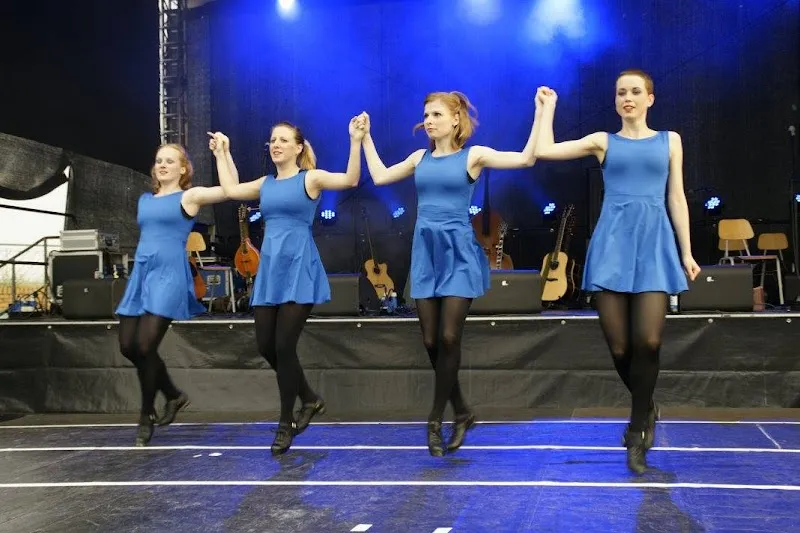 Footsteps Dance Studios & Jigs'n'Reels Irish Dance Academy