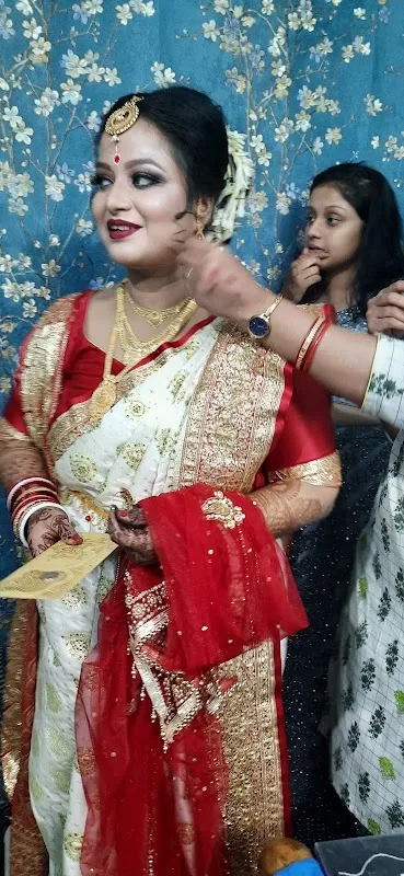 Deep's salon and makeup studio