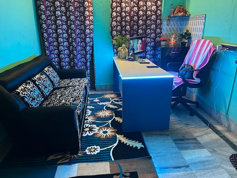 HeartBeat Beauty Unisex Saloon