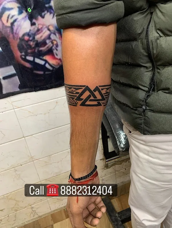 Deepu Tattoo Artist