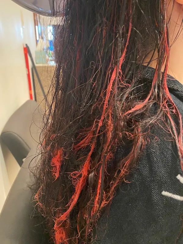 T-Hair Salon