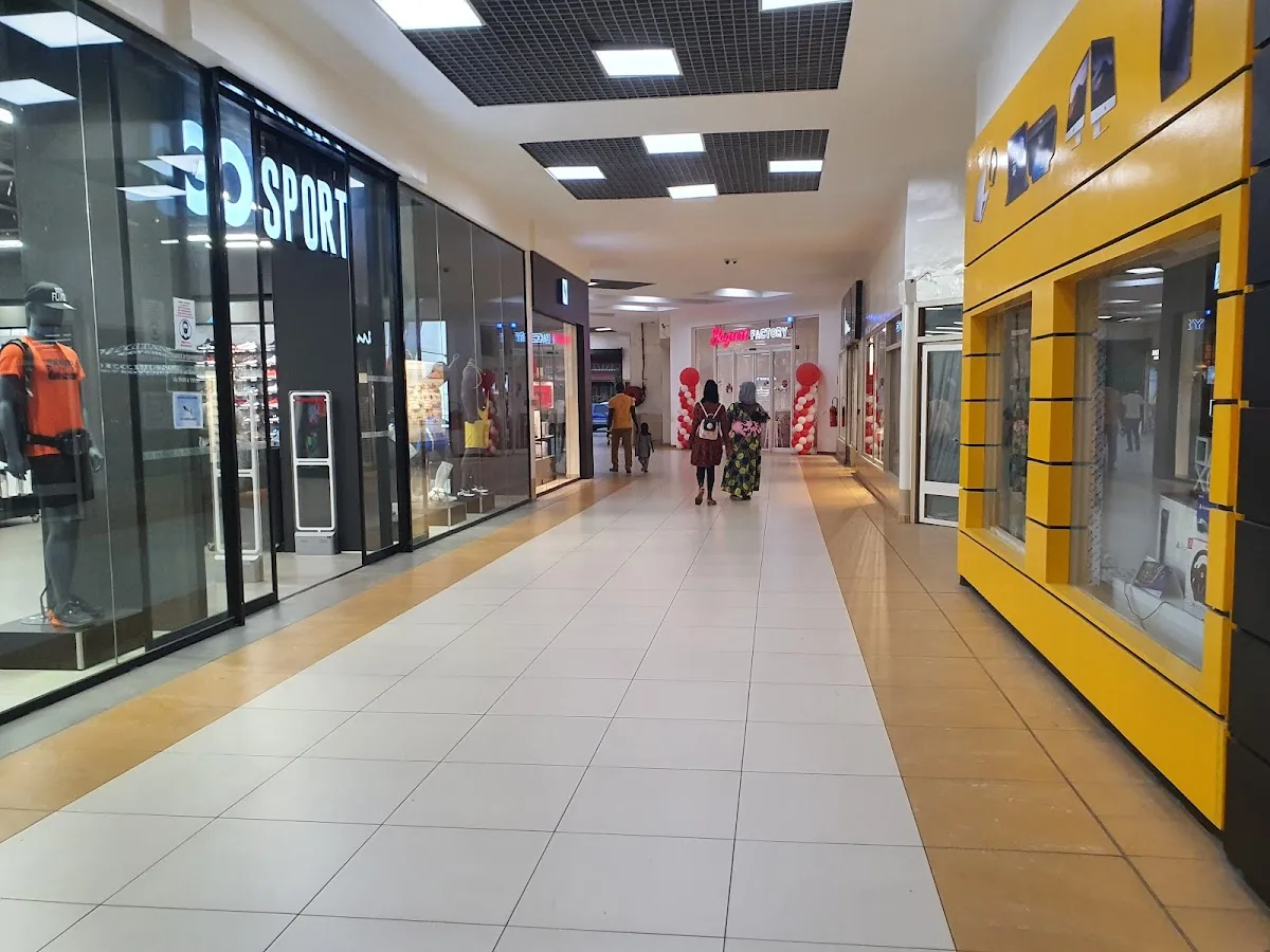 Géant Casino (Mbolo)