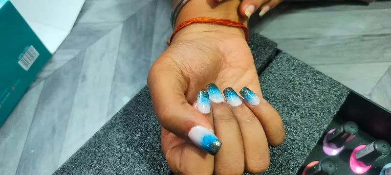 Vaidehi Salon & Academy