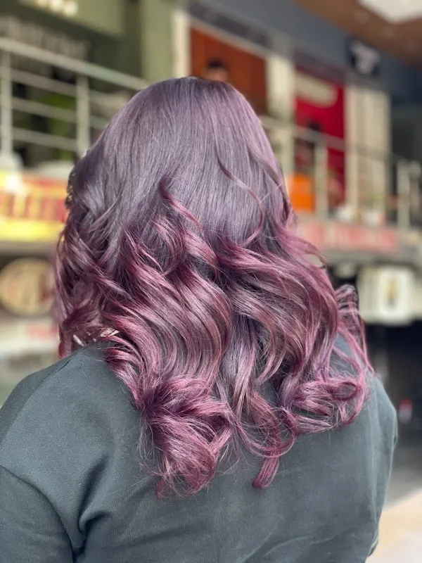 Looks Salon, Civil Lines, Ludhiana