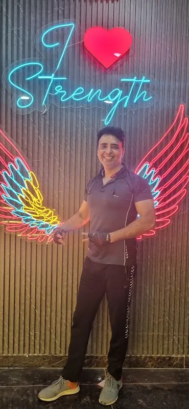STRENGTH THE GYM & AEROBICS -BEST n LARGEST GYM of Uttam Nagar