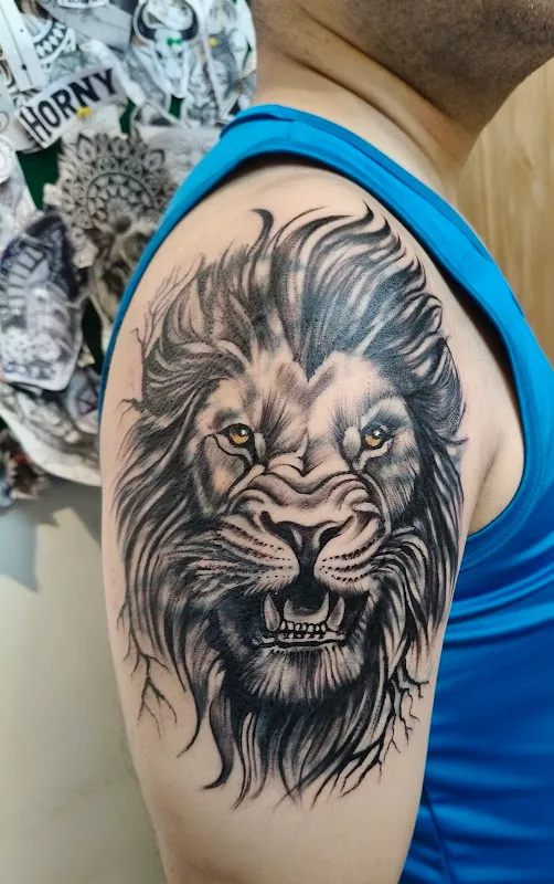 INK PALACE TATTOO & PIERCING STUDIO