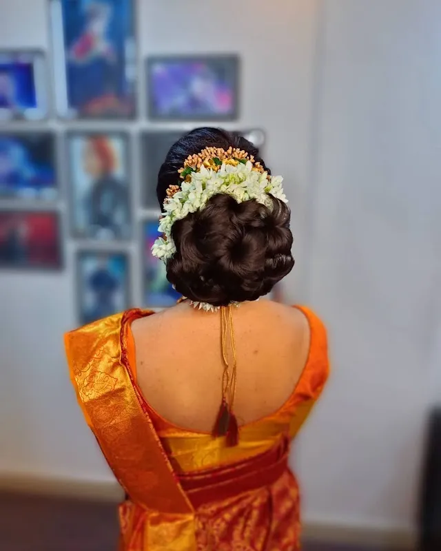 KRUSHH PROFESSIONAL SALON