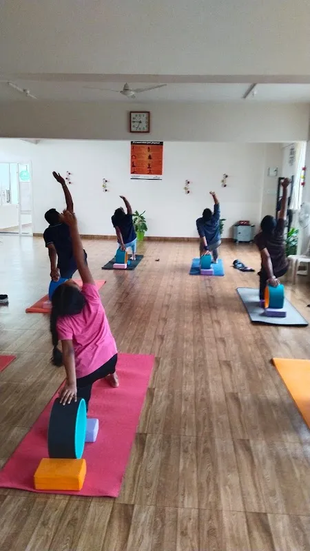 Aarya Yoga