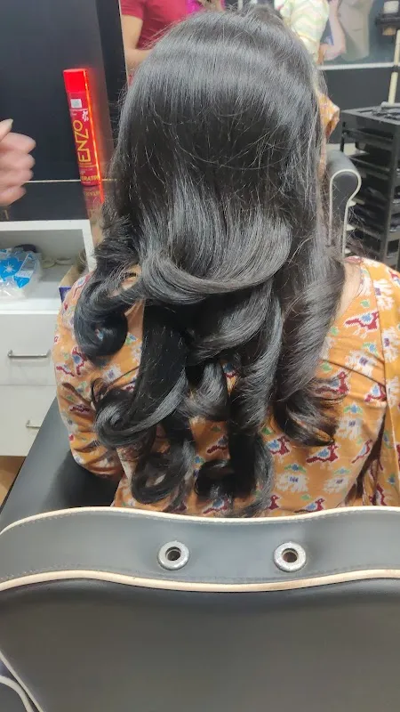 AWB Sirf Professional Unisex Hair Salon