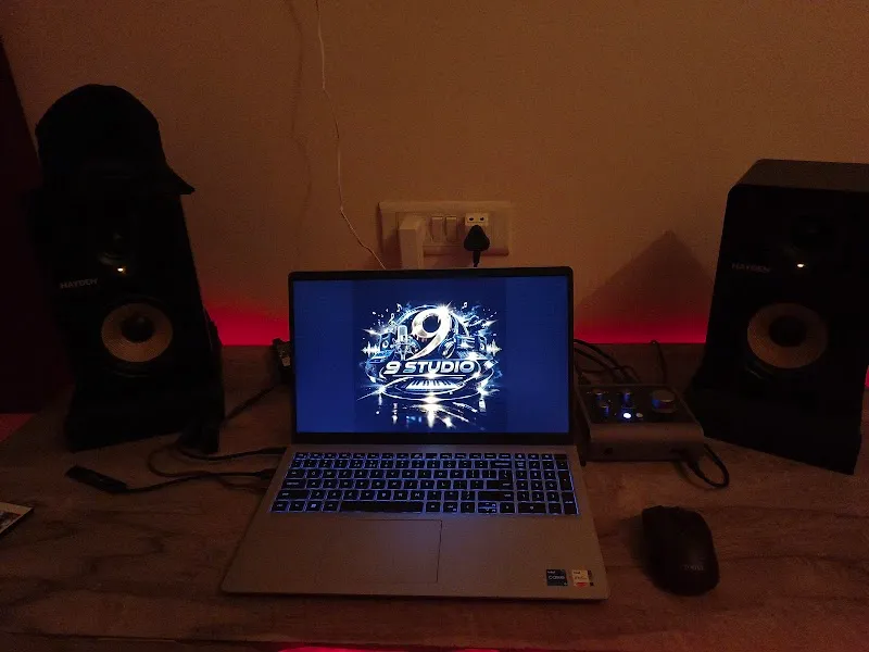 9Nine Studio