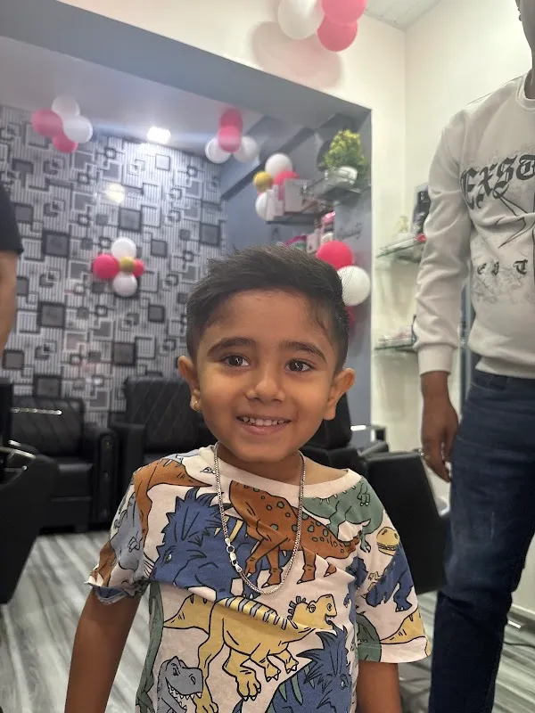 Hair grand unisex salon
