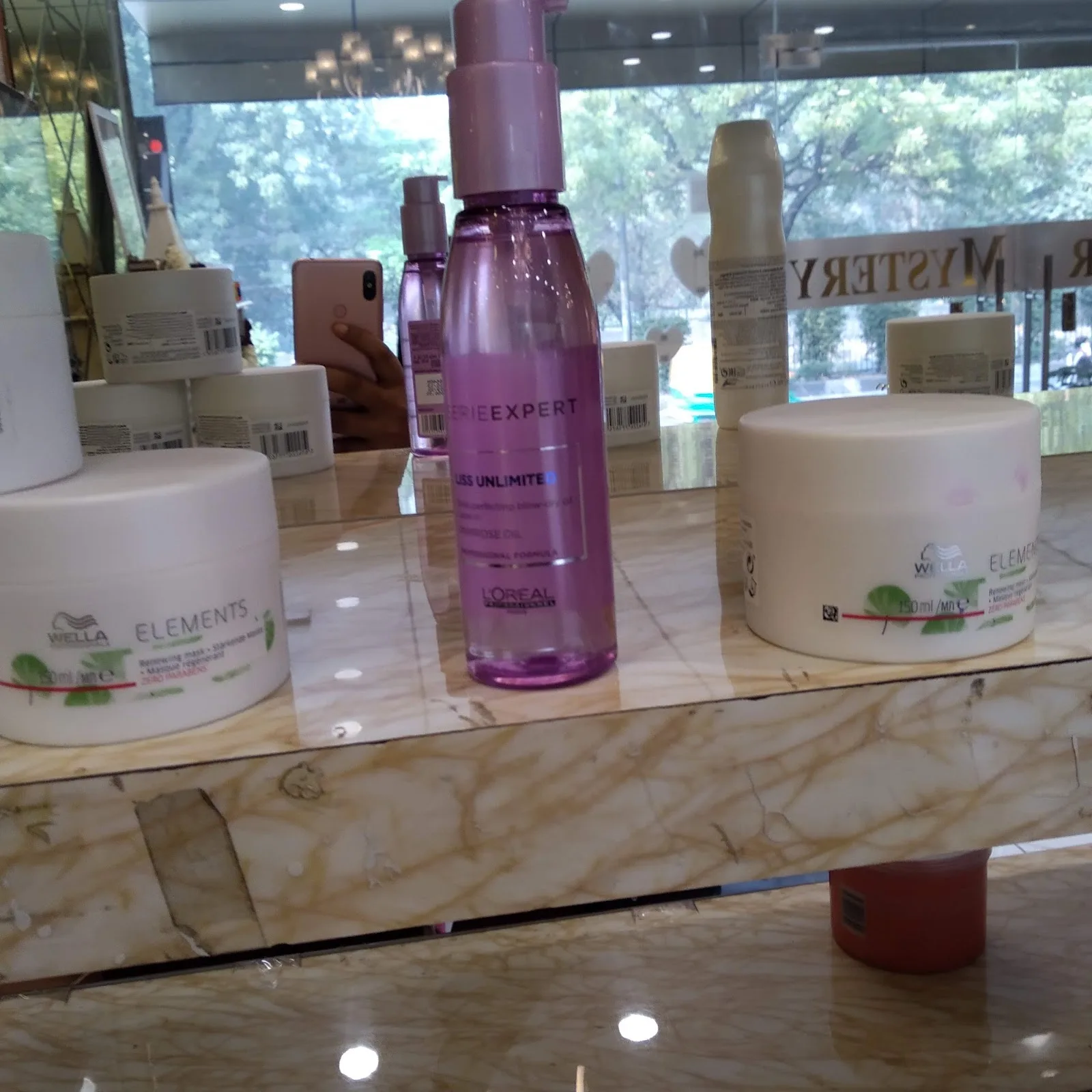 Hair Mystery Luxury Salon & Makeup Studio