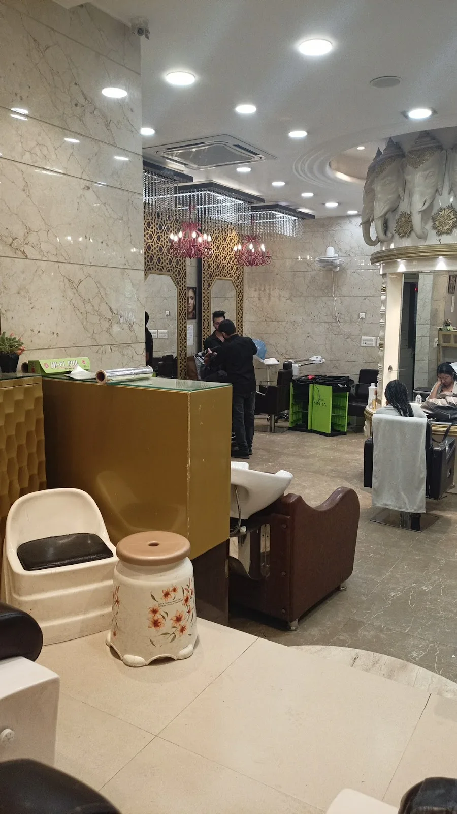 Hair Mystery Luxury Salon & Makeup Studio
