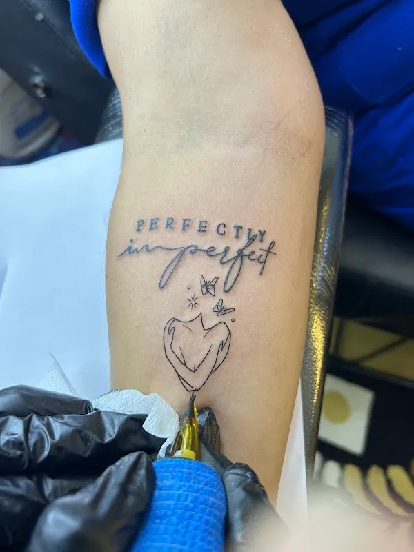 Akky Tattoz Studio