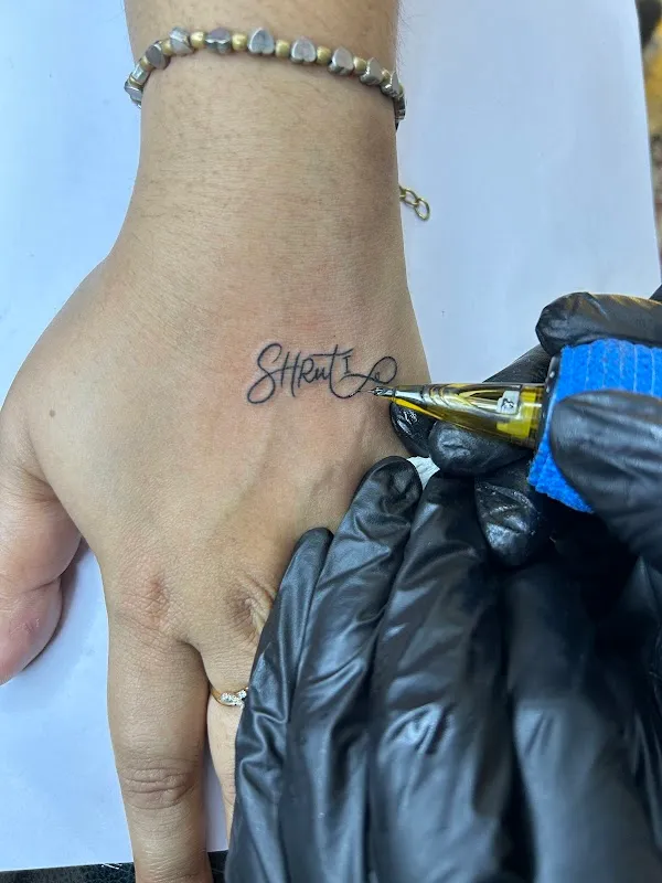 Akky Tattoz Studio
