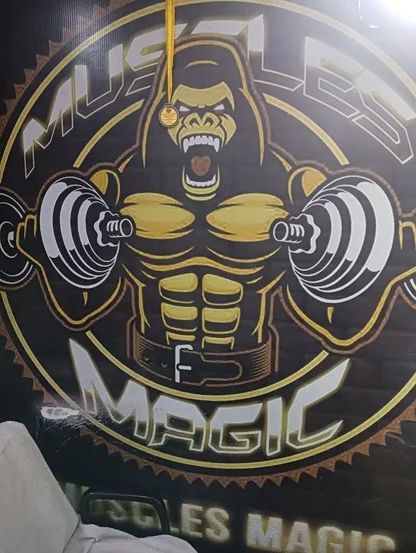 The Muscles Magic Gym