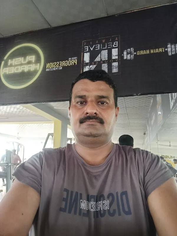 The Muscles Magic Gym