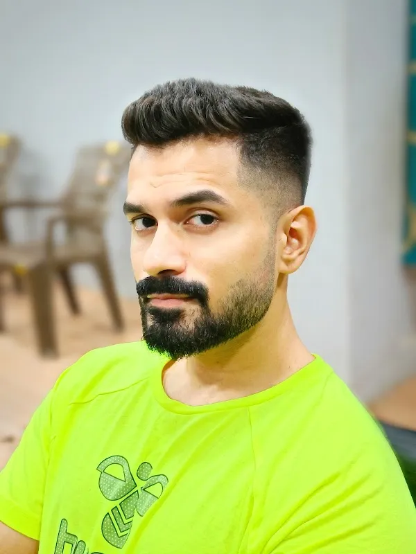 Diamond Men's Salon