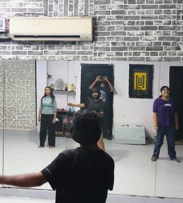 Unity Hub dance studio