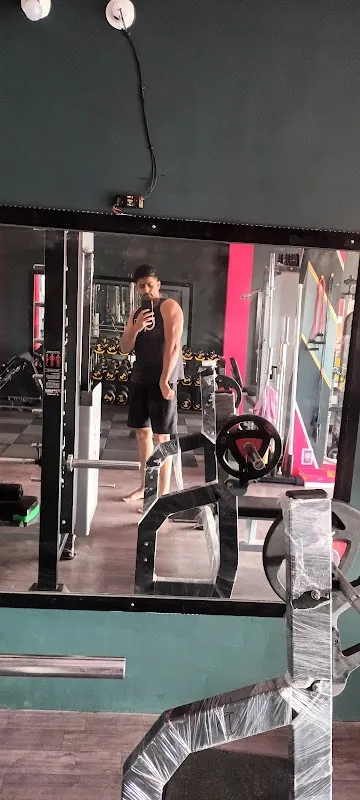 VIKRAM FITNESS unisex Gym