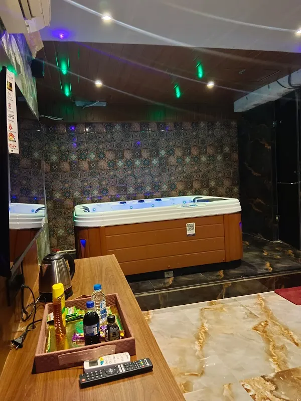 Reva Luxury Spa – Relaxation & Wellness in Himayath Nagar