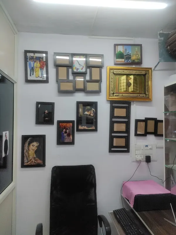 The snap studio