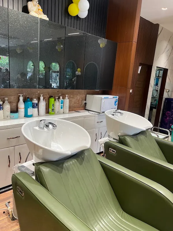 Sparsh Unisex Salon - Best Salon In Jaipur