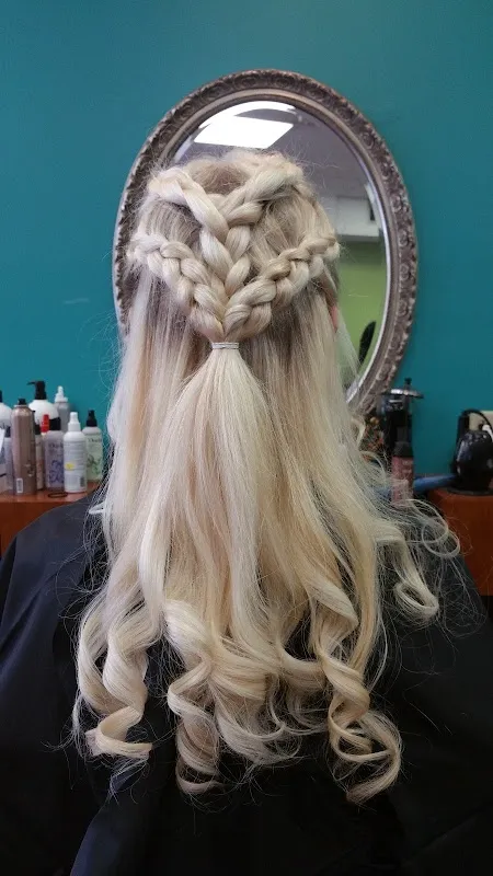 Vibe Hair Studio